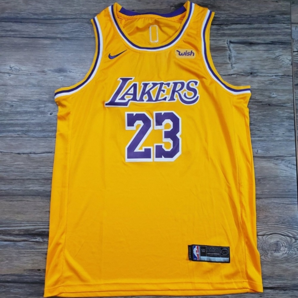 LeBron James Jersey